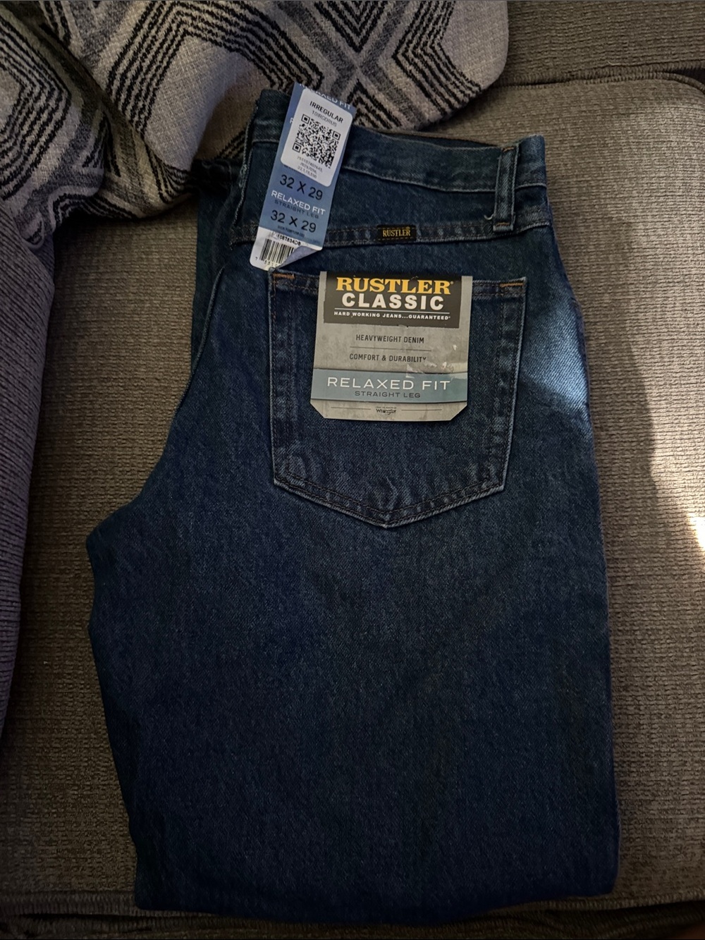 Rustler Relaxed Fit Men's Jeans - Dark Wash Blue